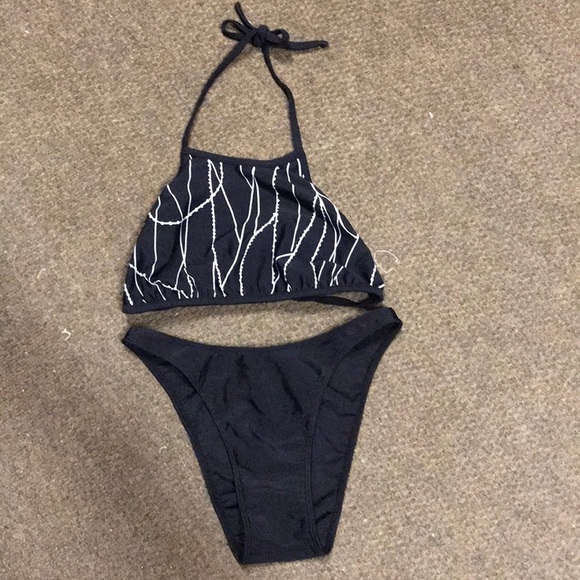 Black and White Size Small Tankini Bikini Set. NWOT - Picture 1 of 1